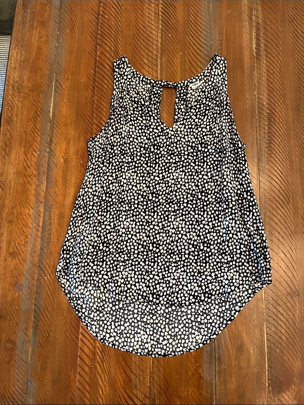 Old Navy Black and White Dot Keyhole Tank Top